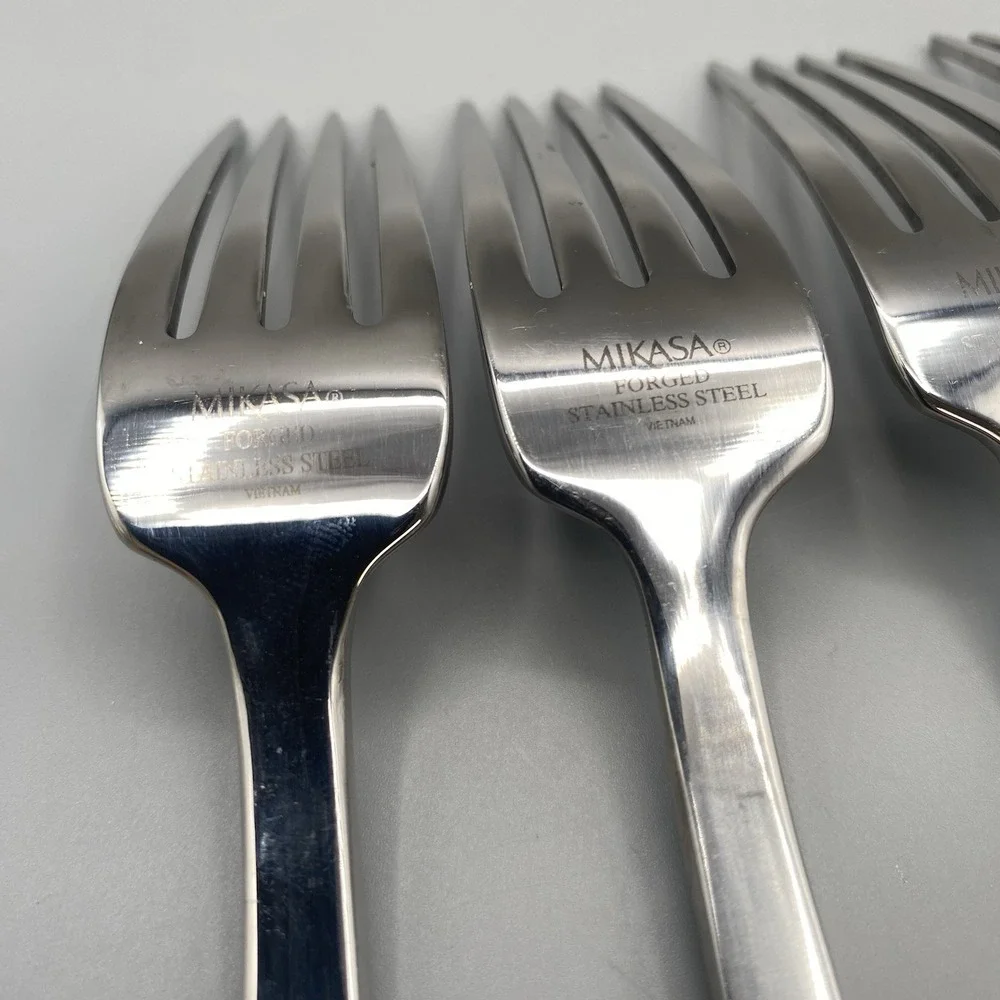 Mikasa PINCH Dinner Forks Glossy Forged‎ Stainless Flatware 8.25